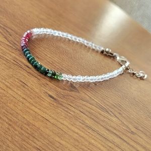 Color block beaded bracelet